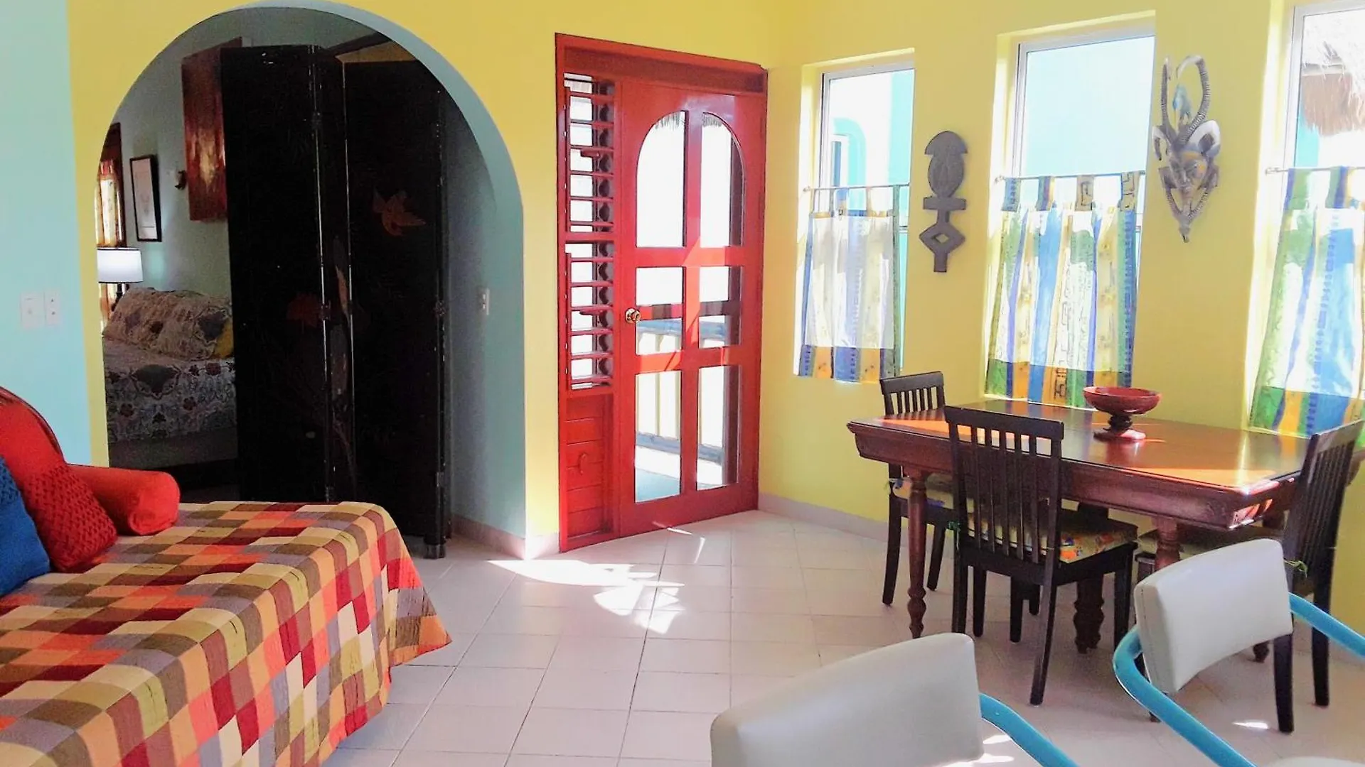 Casa Gatos Aparthotel Akumal