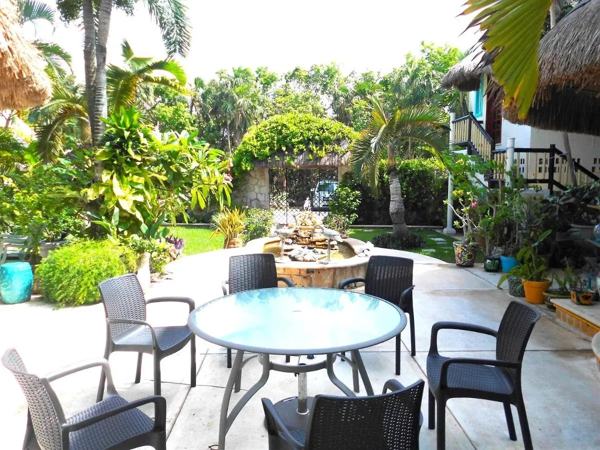 **  Aparthotel Casa Gatos Akumal Messico
